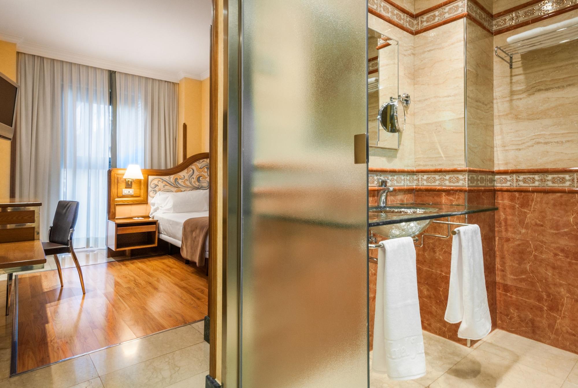 Hotel Julia Мадрид Экстерьер фото