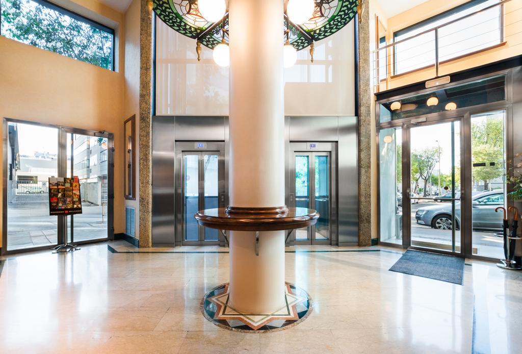Hotel Julia Мадрид Экстерьер фото
